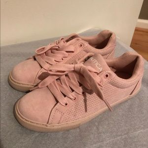 Nautica shoes. Blush.